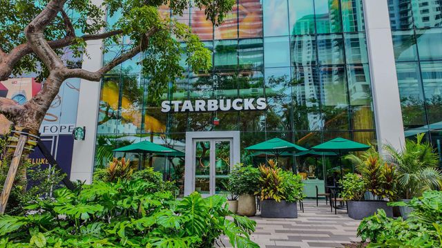 851 NE 1st Avenue 812, Miami, FL 33132