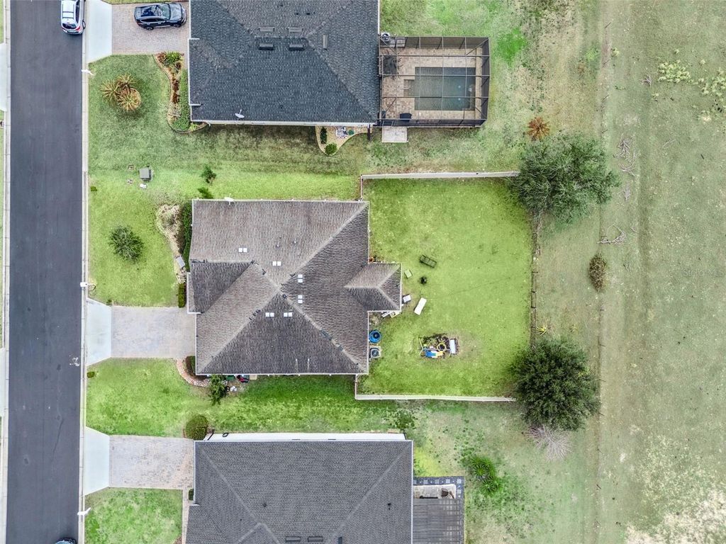 Image 38 of property listing at 9889 LENOX STREET, Clermont, FL 34711