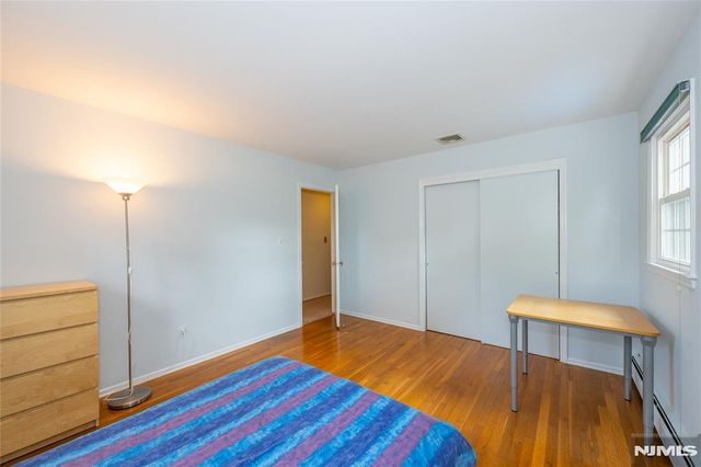 32 Natalie Drive, West Caldwell, NJ 07006