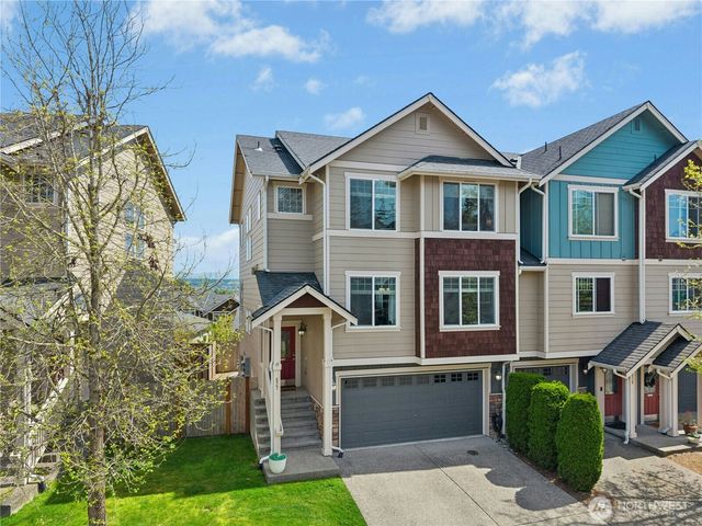 527 Pilchuck Path, Everett, WA 98201