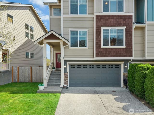 527 Pilchuck Path, Everett, WA 98201
