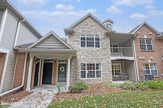 49233 W Woods Drive, Shelby Twp, MI 48317