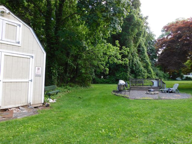40 Wood Road, Centereach, NY 11720