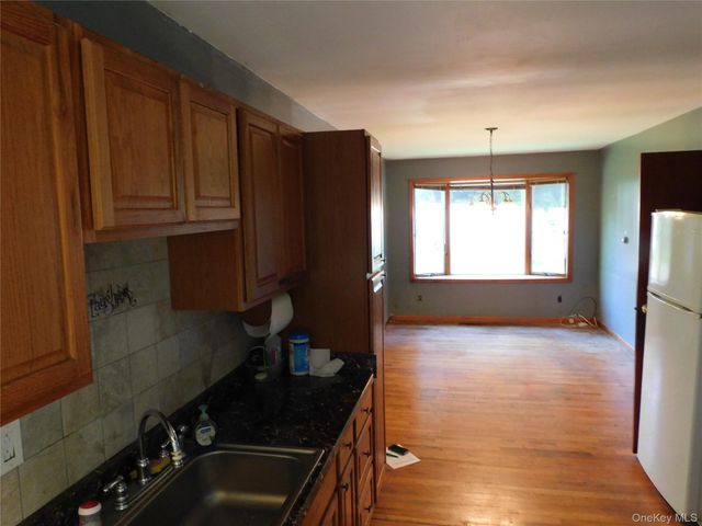 40 Wood Road, Centereach, NY 11720
