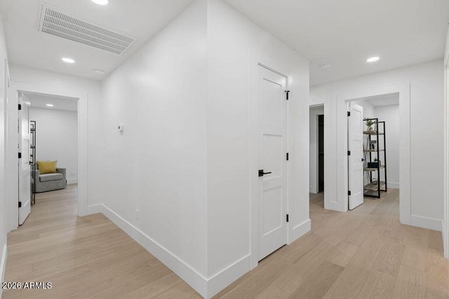 6010 E GREENWAY Lane E, Scottsdale, AZ 85254