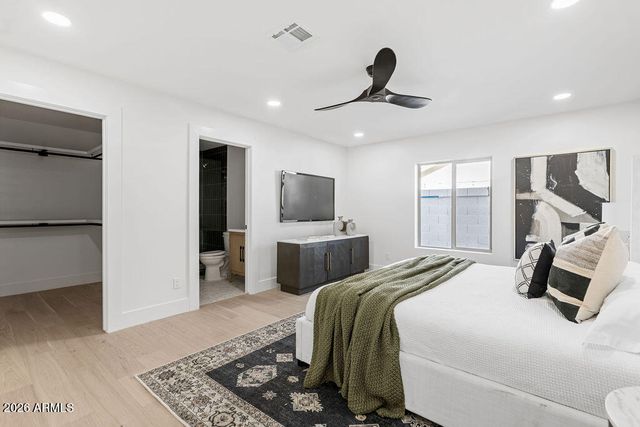 6010 E GREENWAY Lane E, Scottsdale, AZ 85254