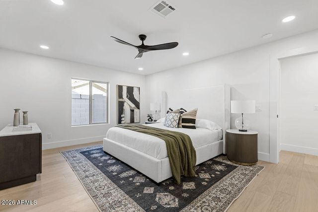 6010 E GREENWAY Lane E, Scottsdale, AZ 85254