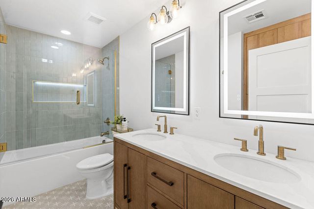 6010 E GREENWAY Lane E, Scottsdale, AZ 85254