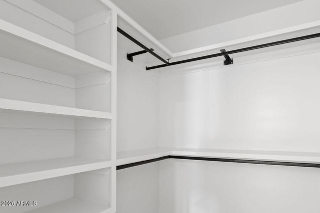 6010 E GREENWAY Lane E, Scottsdale, AZ 85254