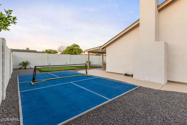 6010 E GREENWAY Lane E, Scottsdale, AZ 85254