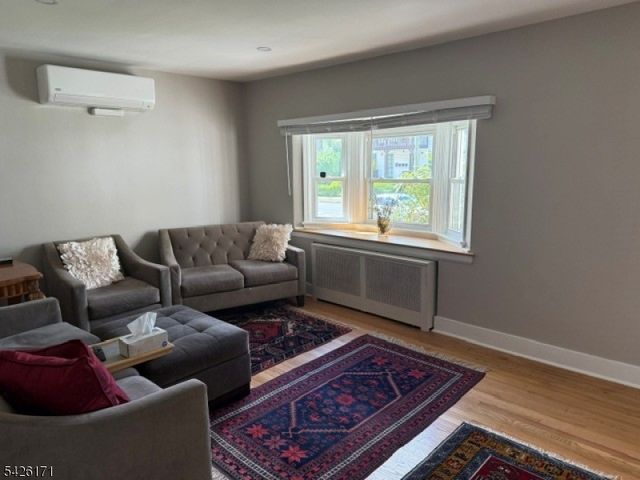 20 Susquehanna Ave, Rochelle Park Twp., NJ 07662