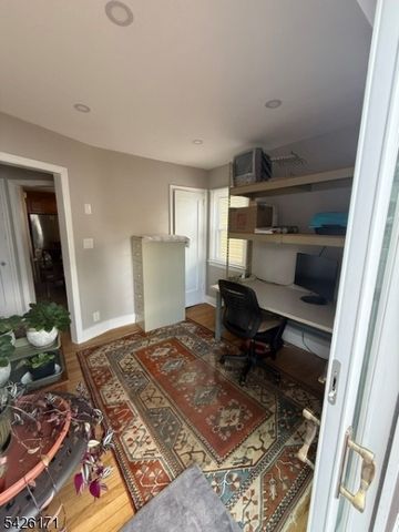 20 Susquehanna Ave, Rochelle Park Twp., NJ 07662