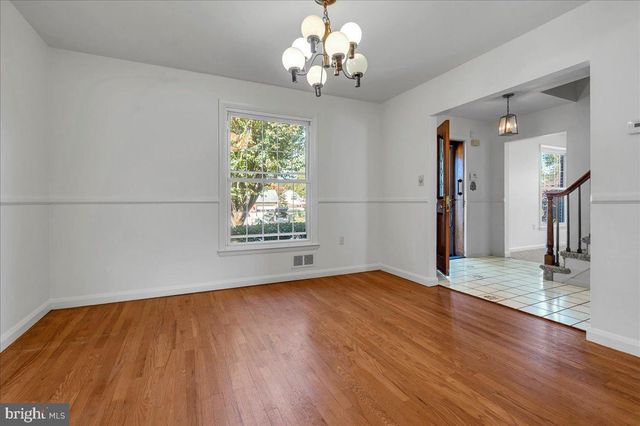 2010 KYNWYD RD, Wilmington, DE 19810