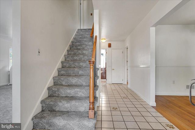 2010 KYNWYD RD, Wilmington, DE 19810