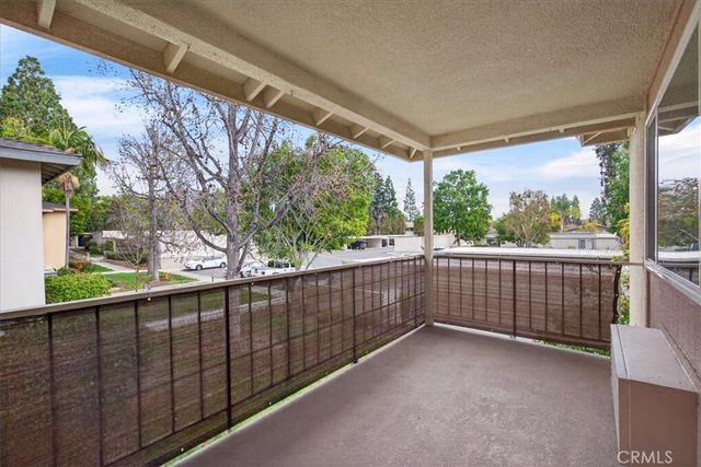 214 Avenida Majorca o, Laguna Woods, CA 92637