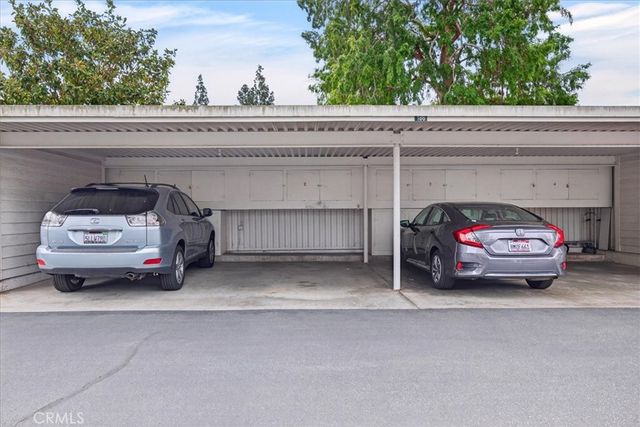 214 Avenida Majorca o, Laguna Woods, CA 92637