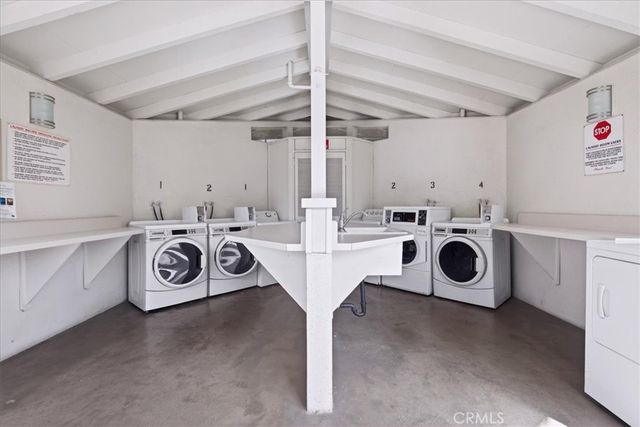 214 Avenida Majorca o, Laguna Woods, CA 92637