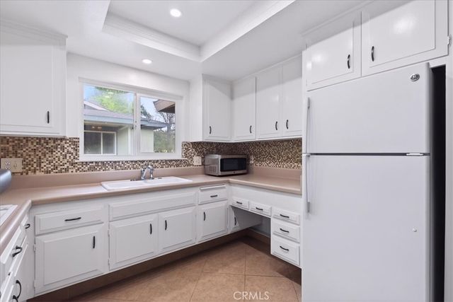 214 Avenida Majorca o, Laguna Woods, CA 92637