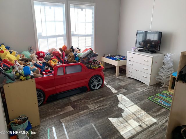 132 LAKE LUCY Court, Interlachen, FL 32148