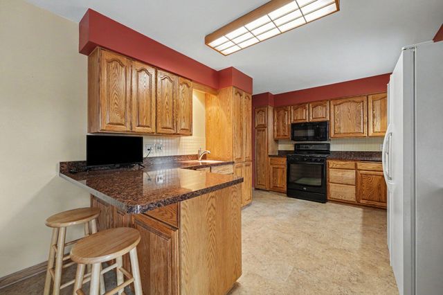 9425 Larch Drive, Munster, IN 46321