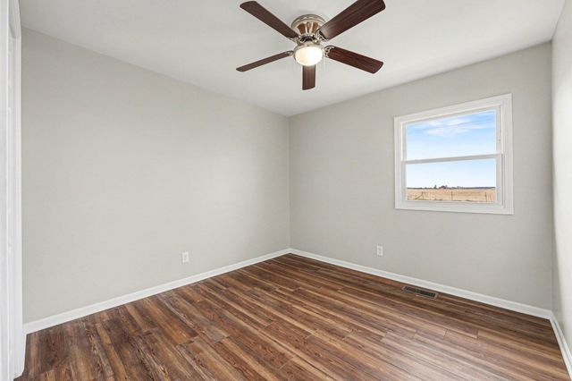 655 N 450 W, Valparaiso, IN 46385