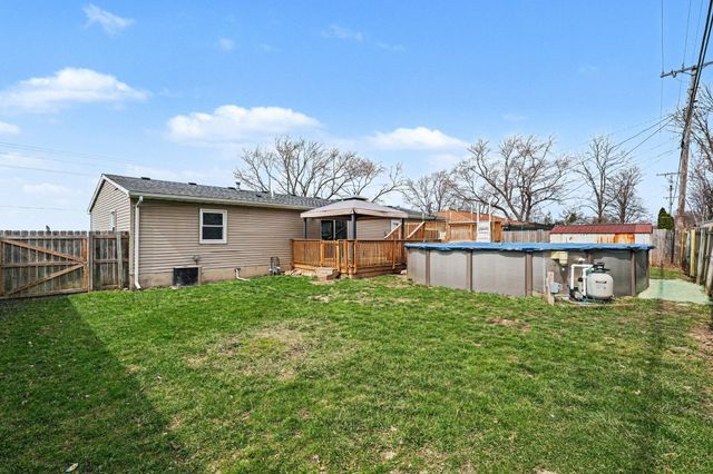 655 N 450 W, Valparaiso, IN 46385