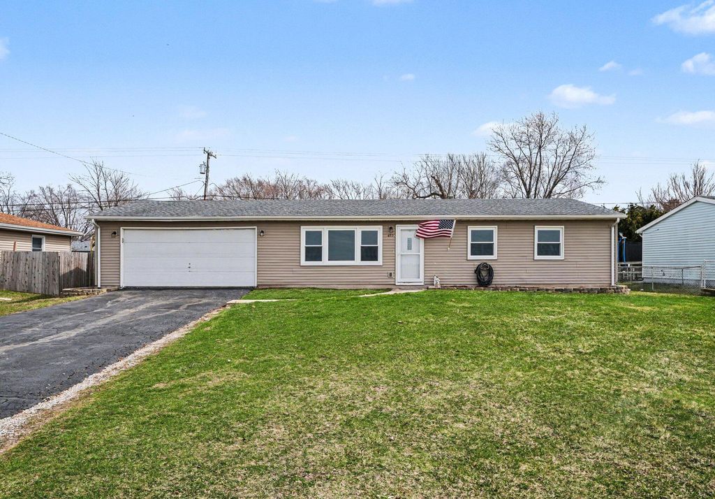 655 N 450 W, Valparaiso, IN 46385