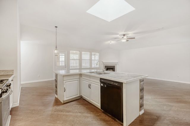 308 Butternut Drive, Fate, TX 75087