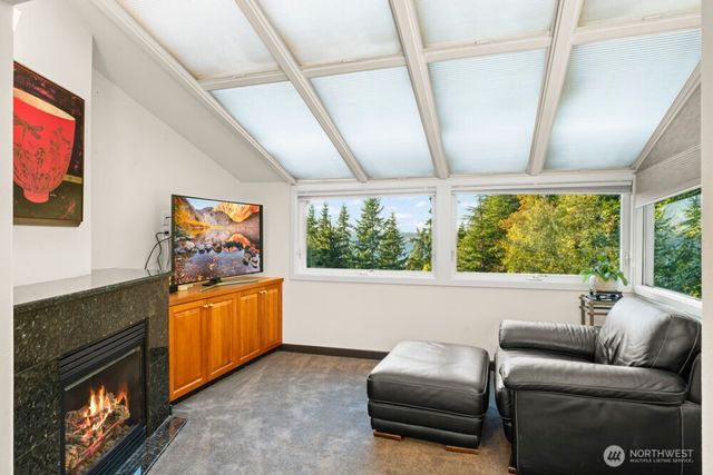 4617 103rd Lane NE, Kirkland, WA 98033