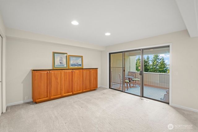 4617 103rd Lane NE, Kirkland, WA 98033