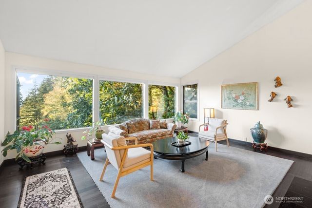 4617 103rd Lane NE, Kirkland, WA 98033