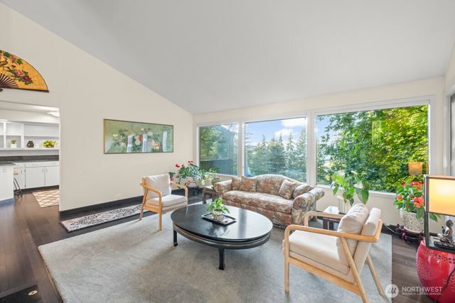 4617 103rd Lane NE, Kirkland, WA 98033