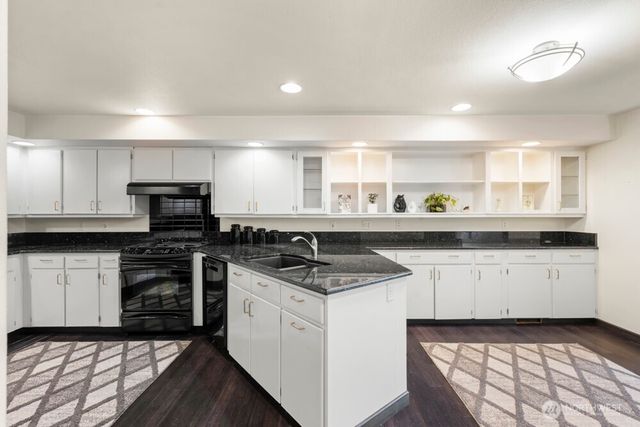 4617 103rd Lane NE, Kirkland, WA 98033