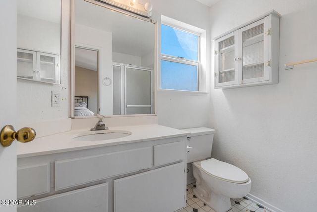 5782 Oak Bank Trail 103, Oak Park, CA 91377