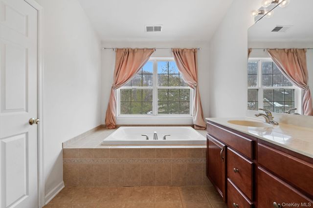 947 Huntington Drive, Fishkill, NY 12524