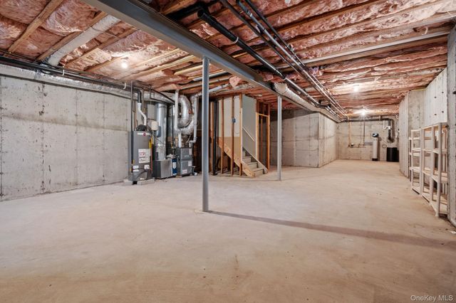 947 Huntington Drive, Fishkill, NY 12524