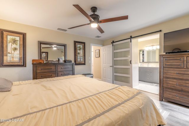 719 Brom Bones Court, Port Orange, FL 32127