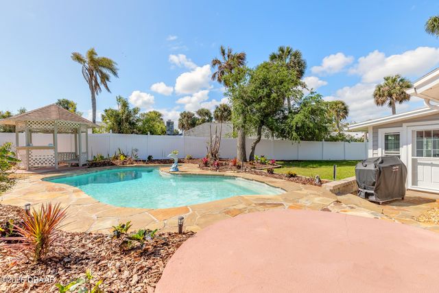 719 Brom Bones Court, Port Orange, FL 32127