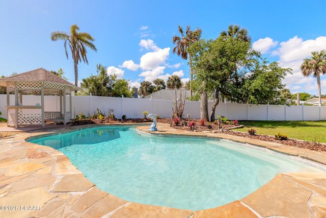 719 Brom Bones Court, Port Orange, FL 32127