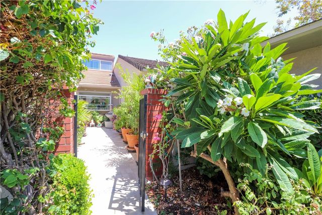 5086 Cinnamon, Irvine, CA 92612