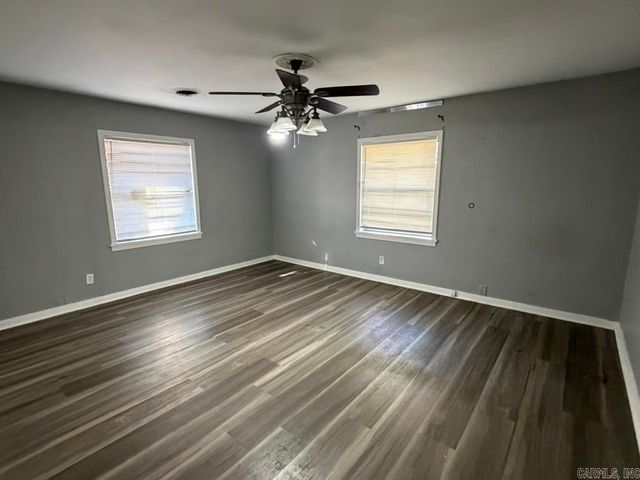 1311 Clifton Street, Conway, AR 72034