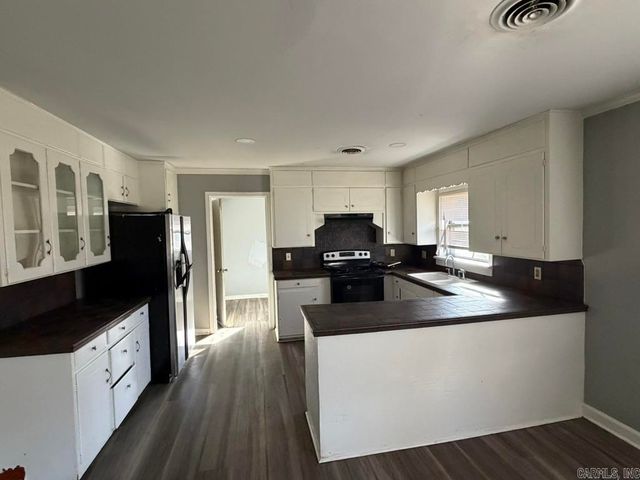 1311 Clifton Street, Conway, AR 72034