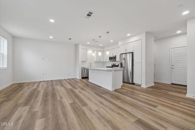 611 Winchester Drive, Oxnard, CA 93036