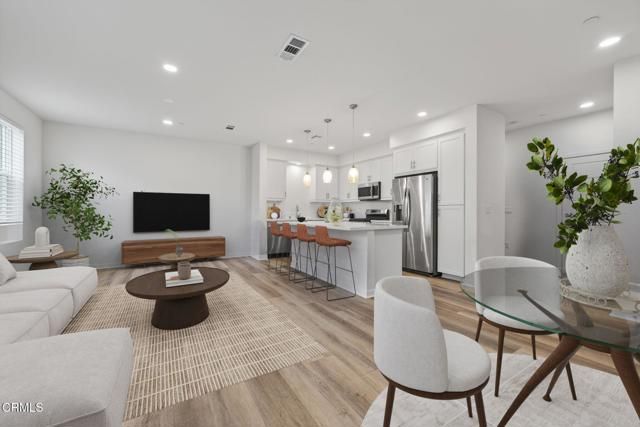 611 Winchester Drive, Oxnard, CA 93036