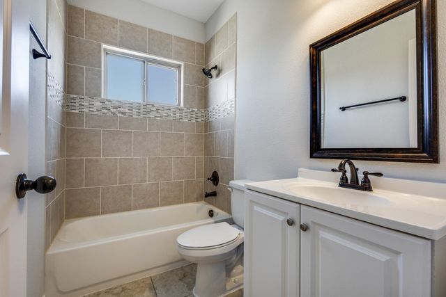 1009 Overland Trail, Mckinney, TX 75071