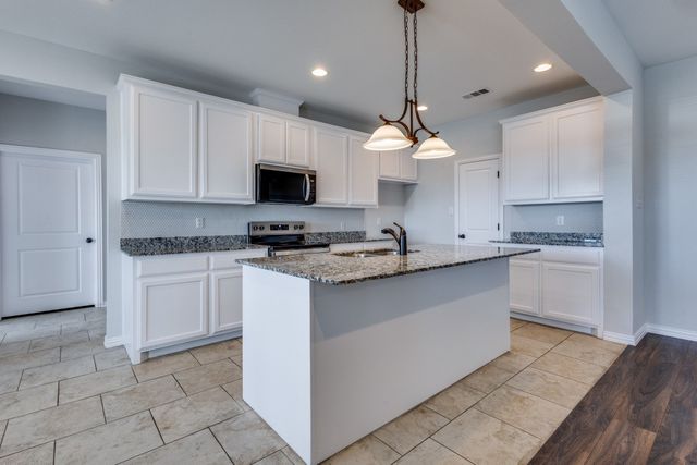 1009 Overland Trail, Mckinney, TX 75071