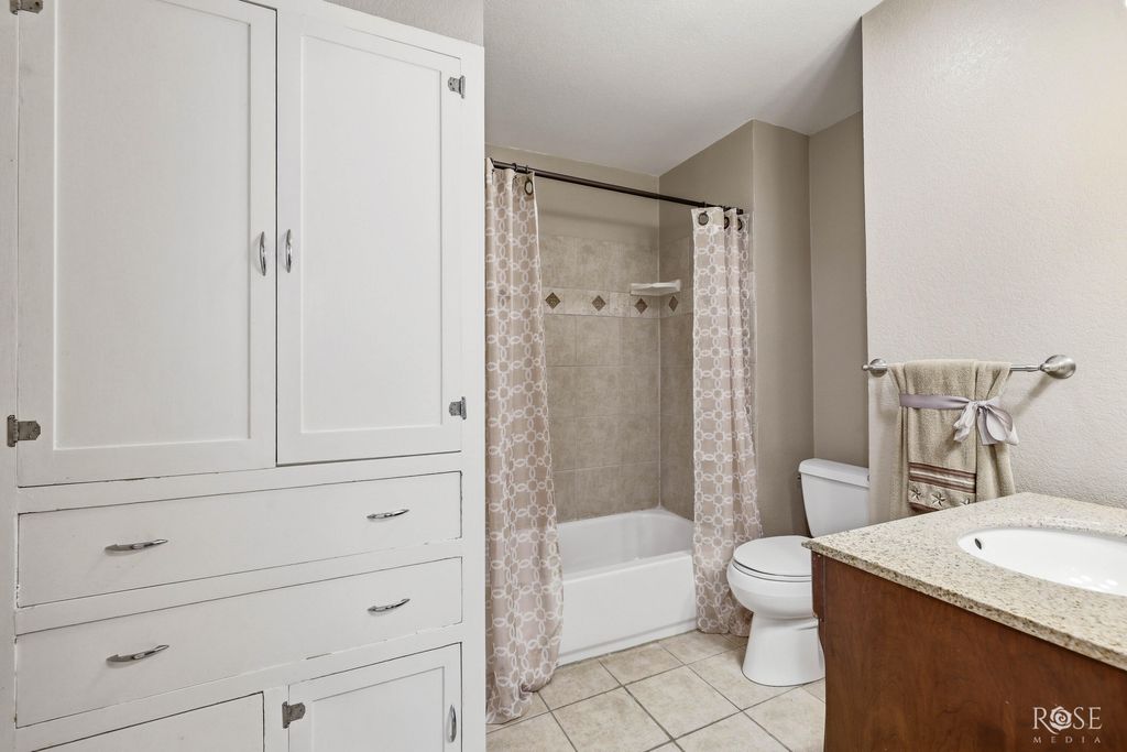 Image 21 of property listing at 1204 Ave D Ave D Avenue, Ozona, TX 76943
