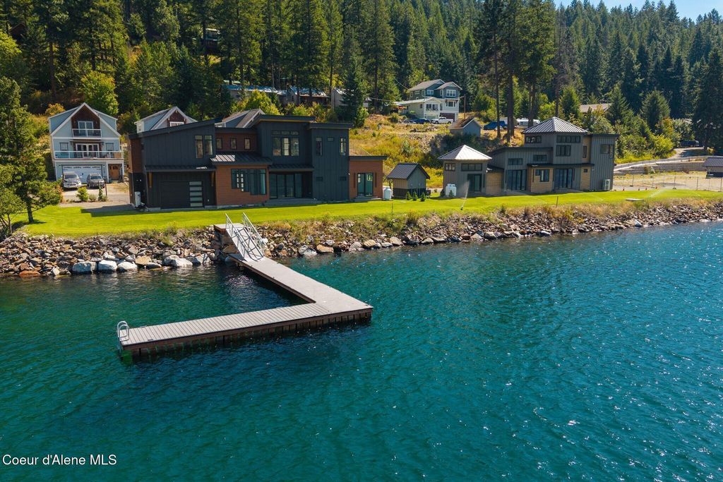 1770 Garfield Bay Rd, Sagle, ID 83860