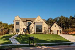9800 Autumn Creek Lane, Oklahoma City, OK 73151