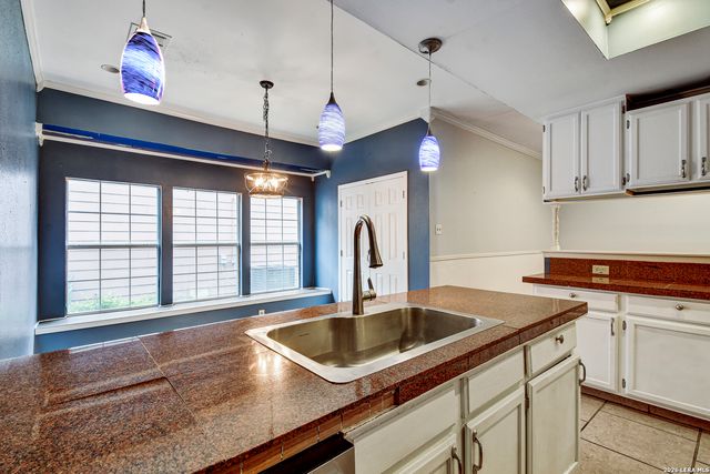 17111 IVY GRN, San Antonio, TX 78247